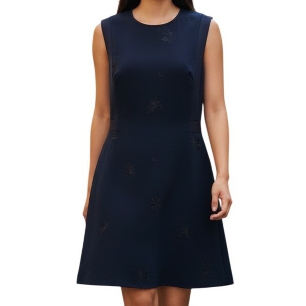 TED BAKER London Saahrad Navy Embroidered Sleeveless Shift Dress M